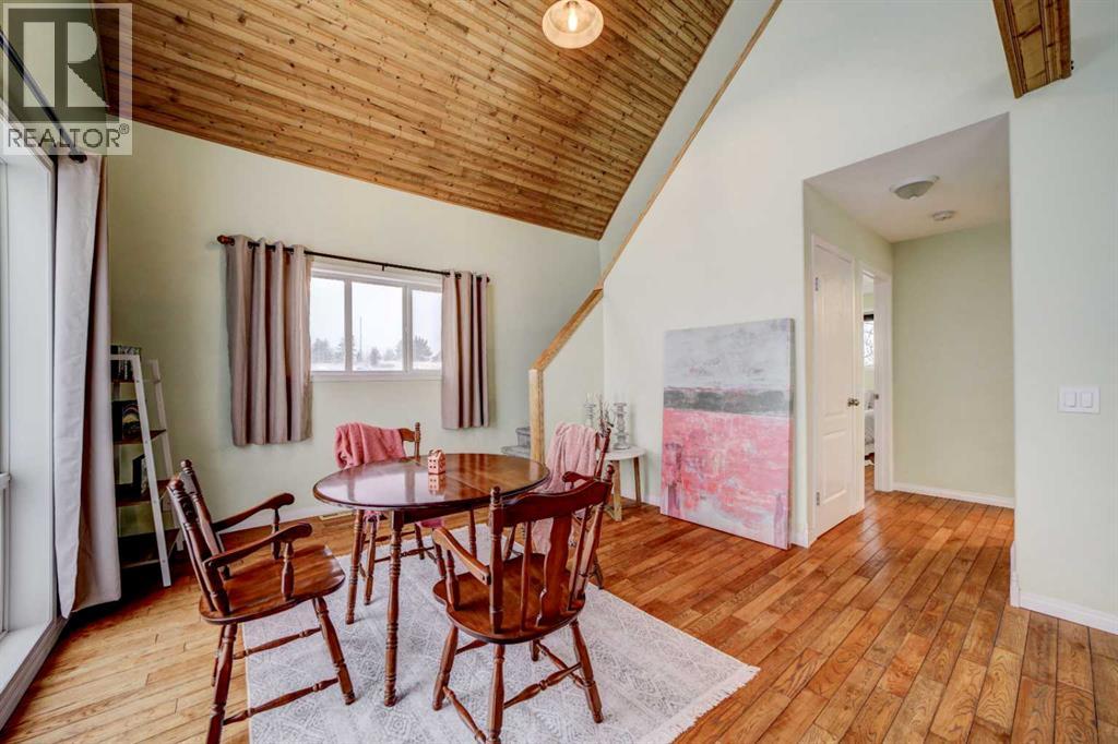 2102 214 Street, Bellevue, Alberta  T0K 0C0 - Photo 9 - A2275783