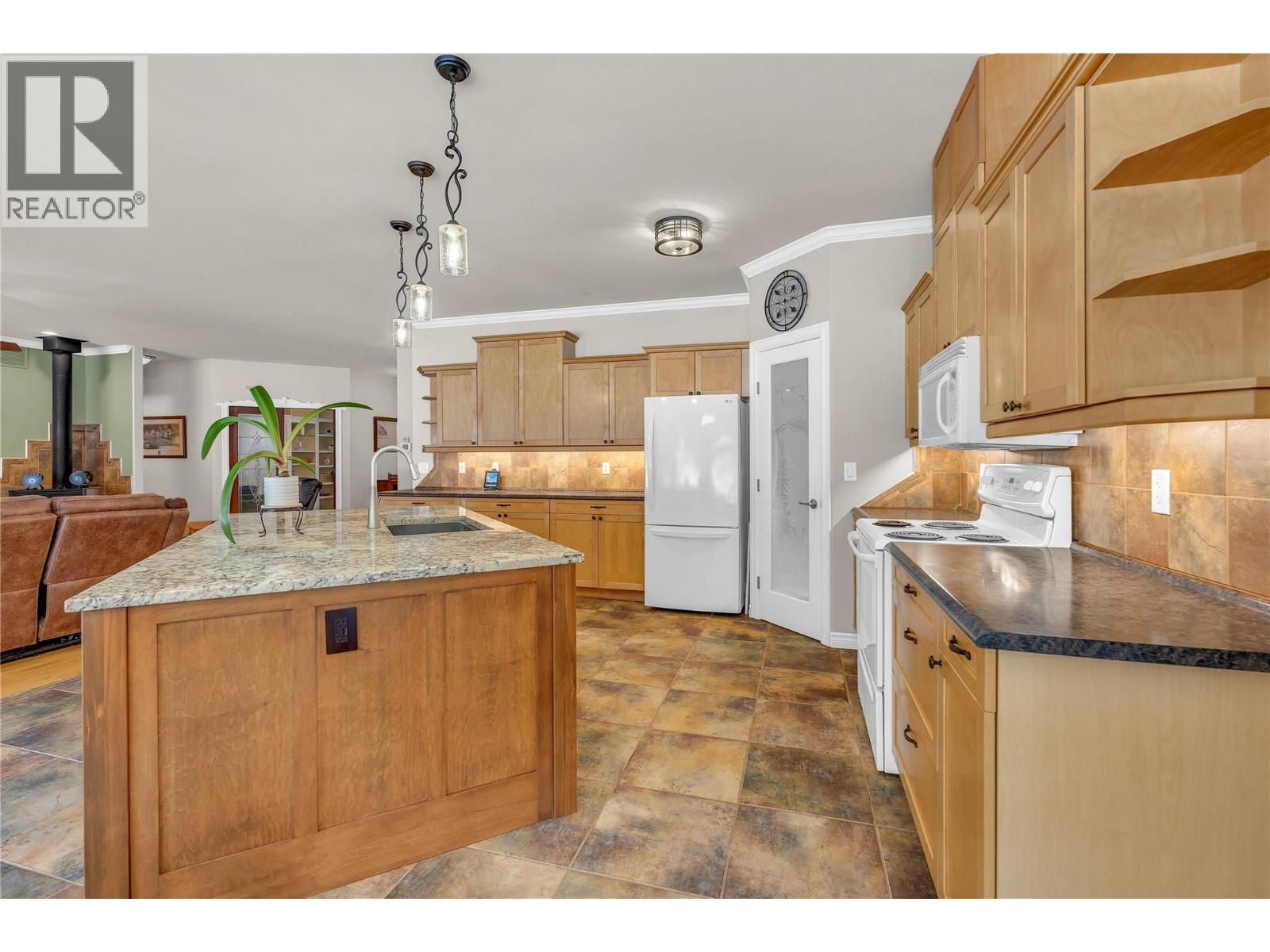 1084 Seven Mile Road, Princeton, British Columbia  V0X 1W0 - Photo 17 - 10373424