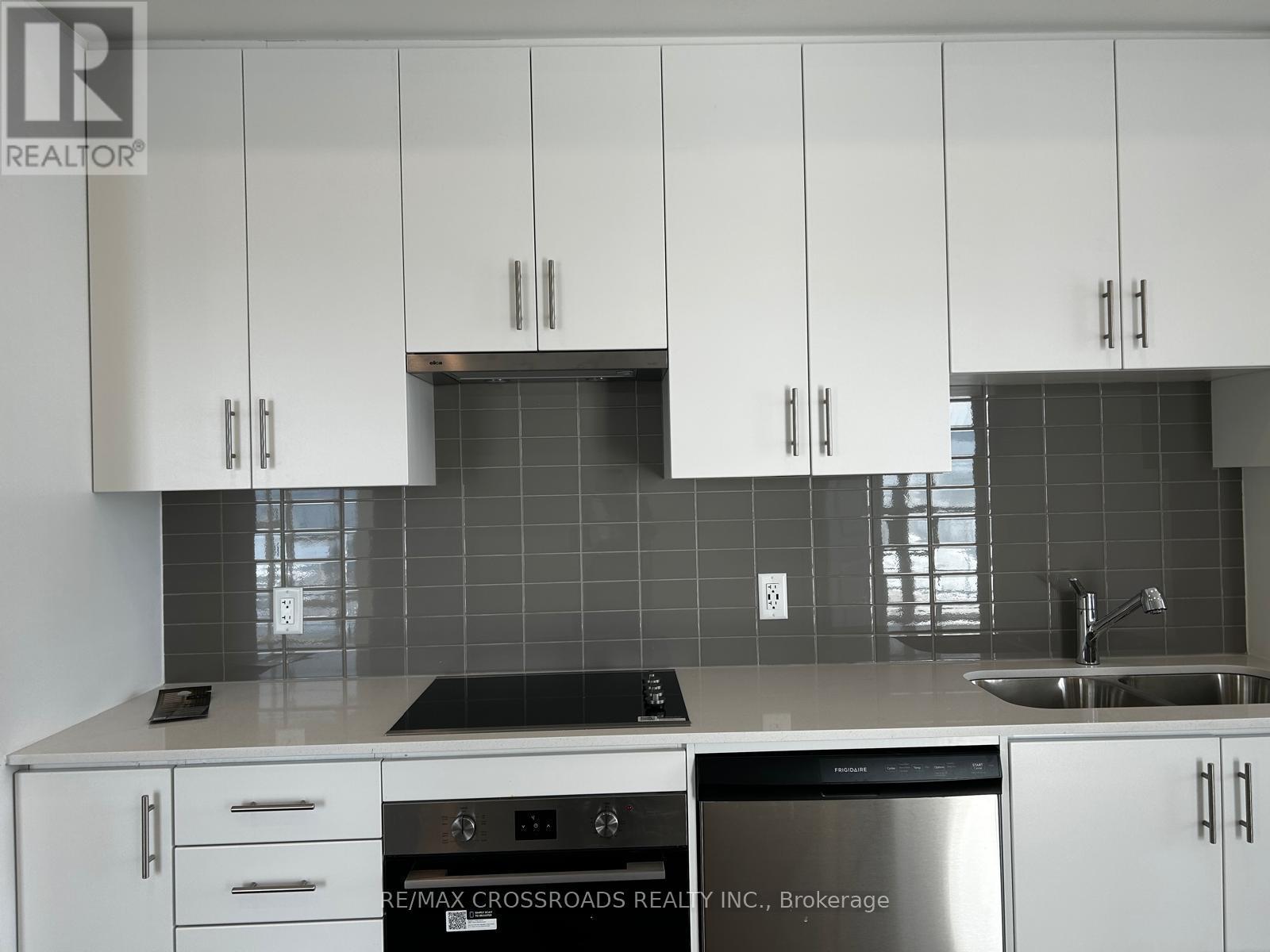 614 - 461 Green Road, Hamilton, Ontario  L8E 5B4 - Photo 4 - X12725160