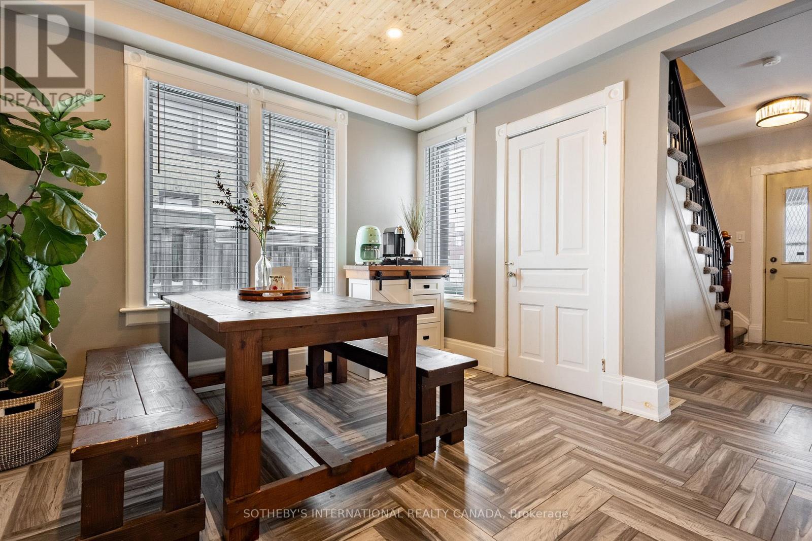 64 Lancaster Estates W, Kitchener, Ontario  N2H 4T2 - Photo 15 - X12725194