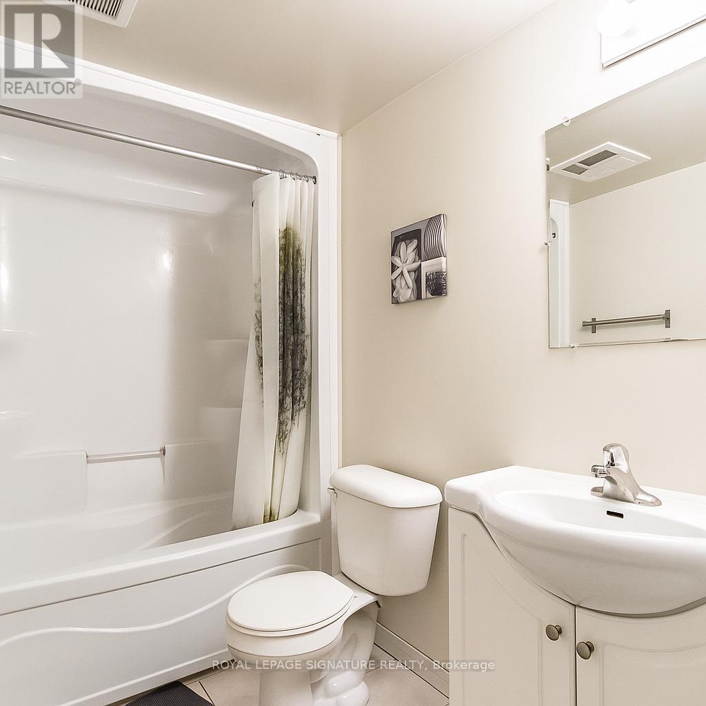 301 - 261 Lester Street, Waterloo, Ontario  N2L 3W6 - Photo 15 - X12725196