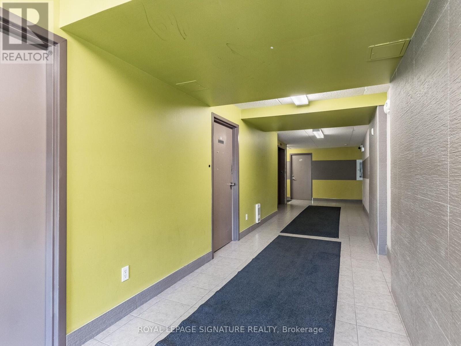 301 - 261 Lester Street, Waterloo, Ontario  N2L 3W6 - Photo 6 - X12725196