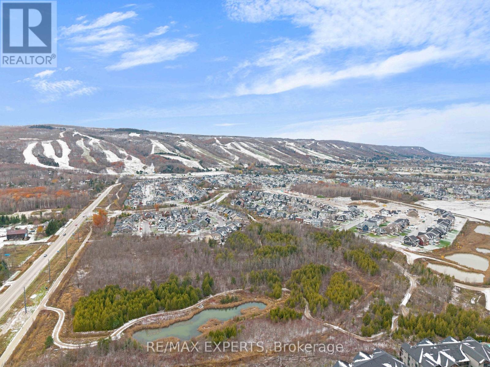 101 - 22 Beckwith Lane, Blue Mountains, Ontario  L9Y 3B6 - Photo 24 - X12725234