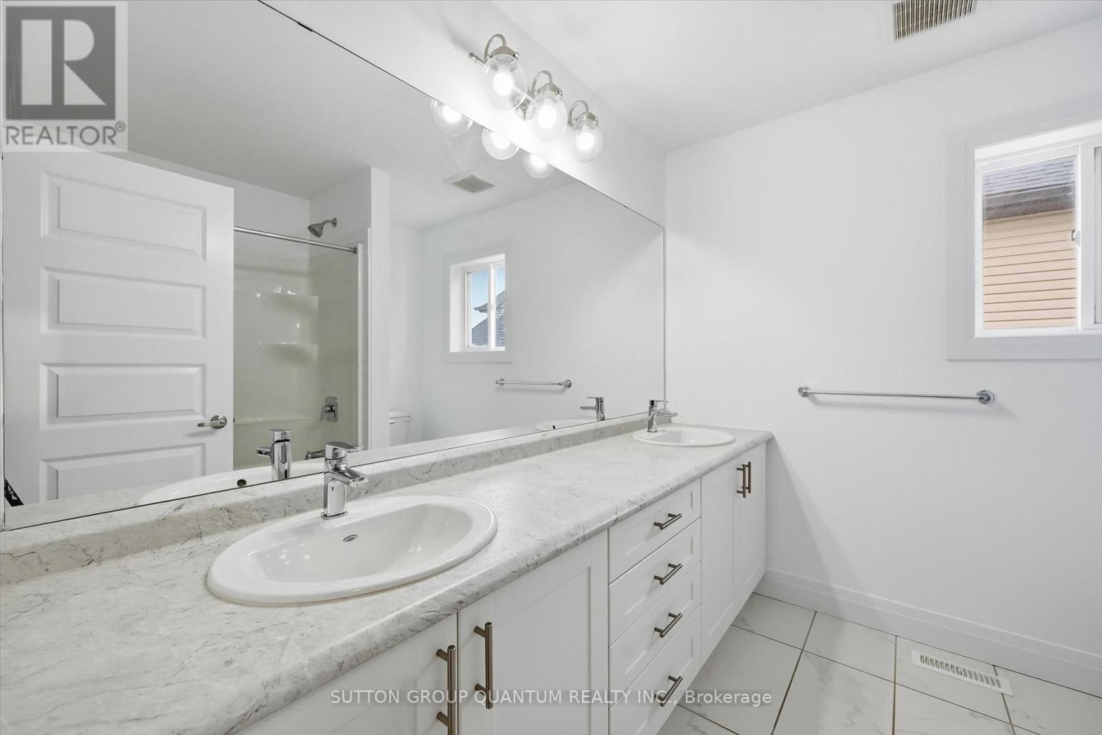 2243 Constance Avenue, London South, Ontario  N6M 0G5 - Photo 37 - X12725252