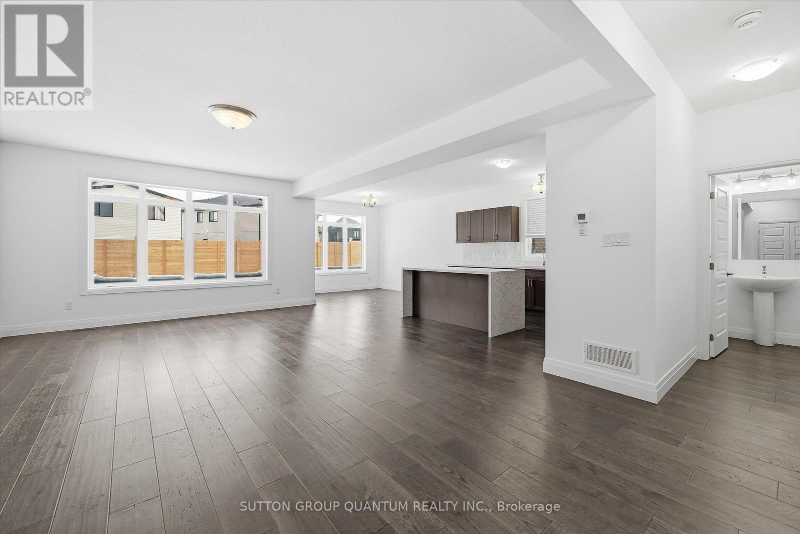 2243 Constance Avenue, London South, Ontario  N6M 0G5 - Photo 4 - X12725252