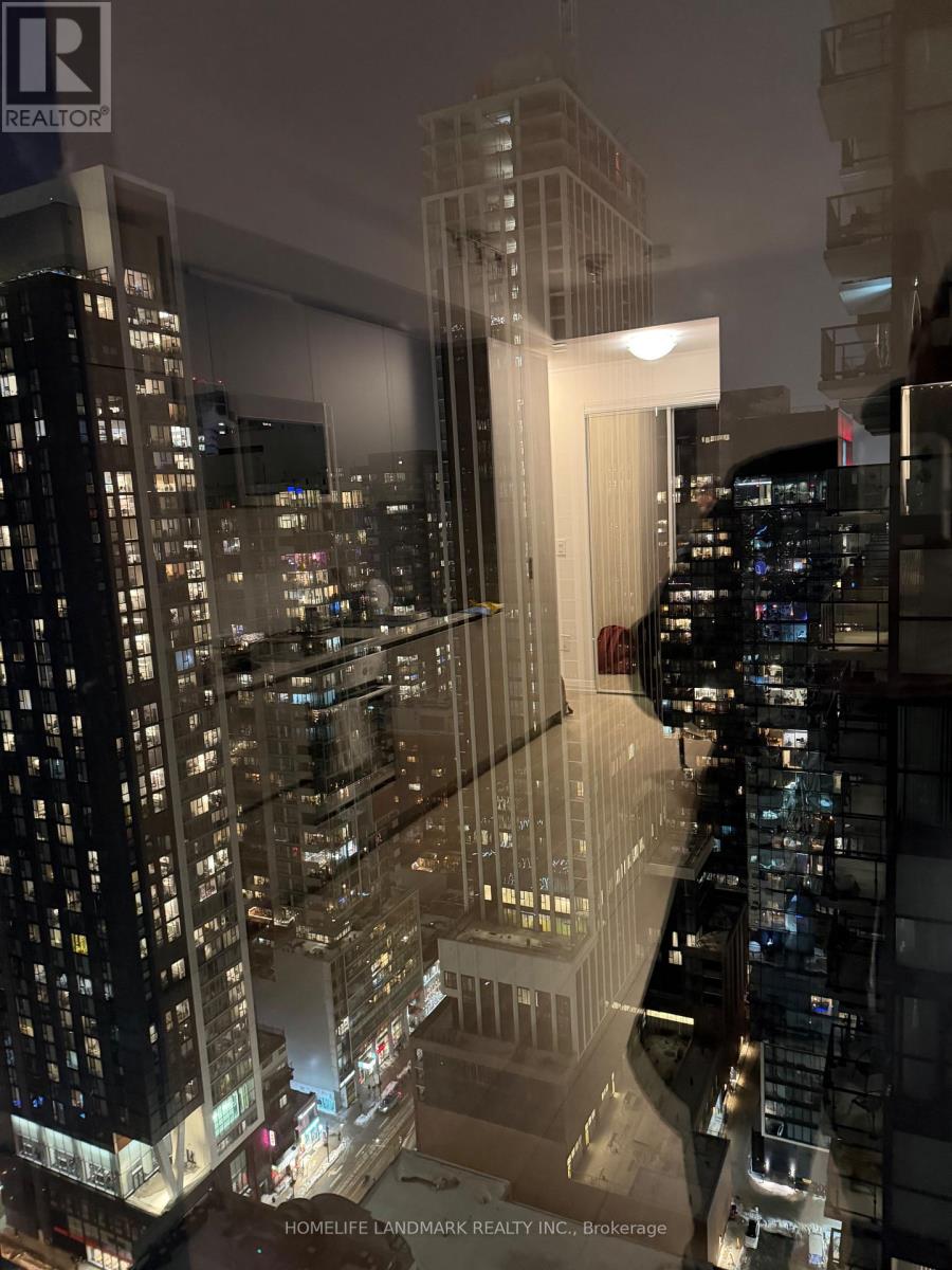 3715 - 8 Widmer Street, Toronto, Ontario  M5V 0W6 - Photo 2 - C12724944