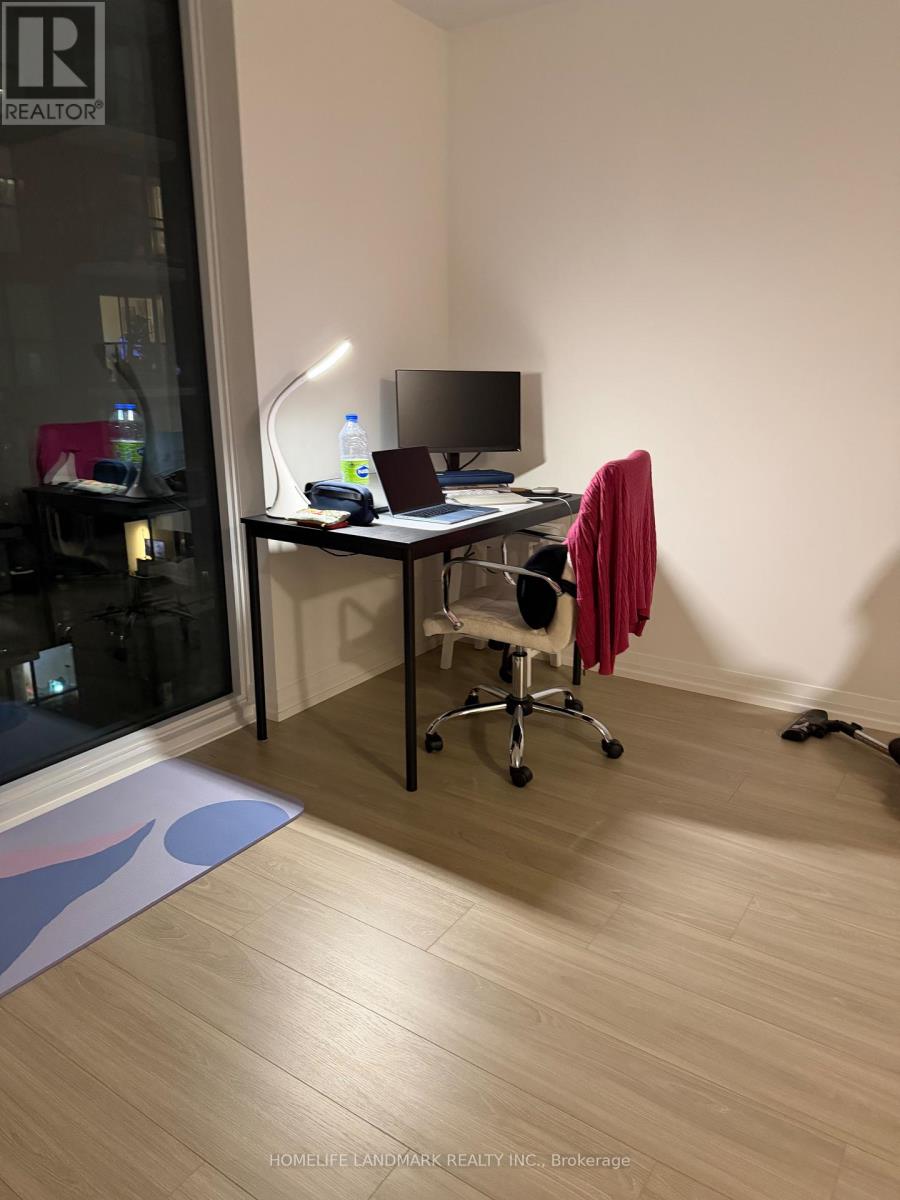 3715 - 8 Widmer Street, Toronto, Ontario  M5V 0W6 - Photo 6 - C12724944