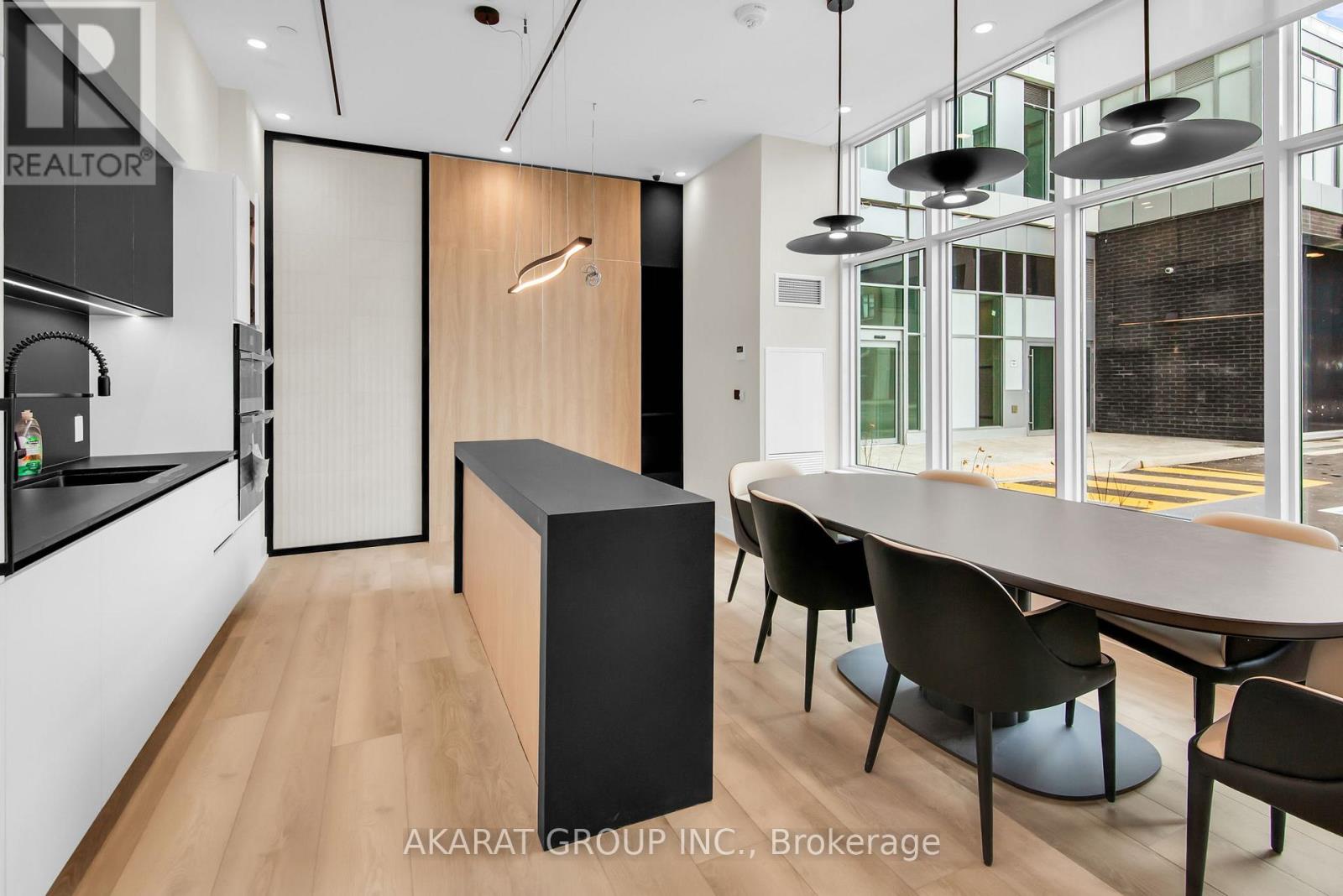 13 - 498 Plains Road E, Burlington, Ontario  L7T 0C9 - Photo 30 - W12701640