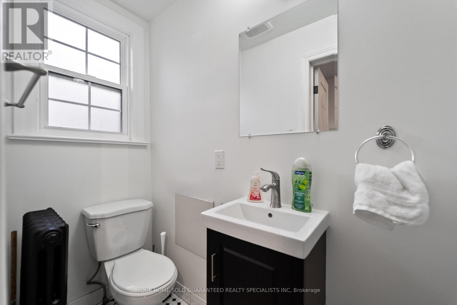 2014 Edinburg Drive, Burlington, Ontario  L7R 2C9 - Photo 19 - W12723608