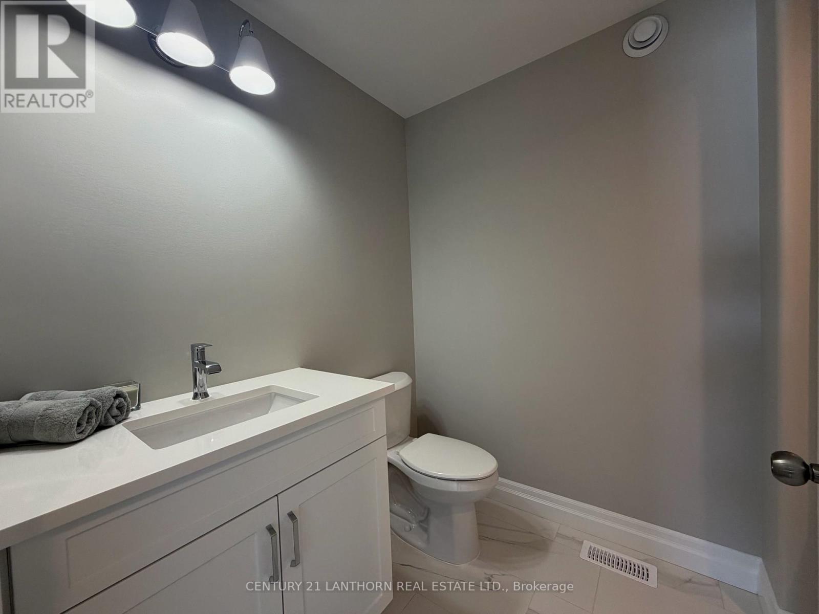 1848 County Road 7, Prince Edward County, Ontario  K0K 2T0 - Photo 6 - X12442184