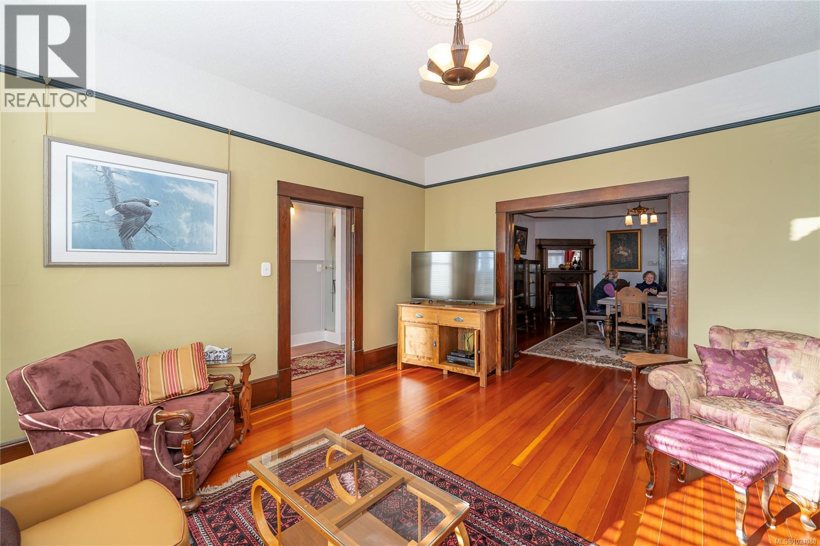 1270 Vista Hts, Victoria, British Columbia  V8T 2H8 - Photo 13 - 1024088