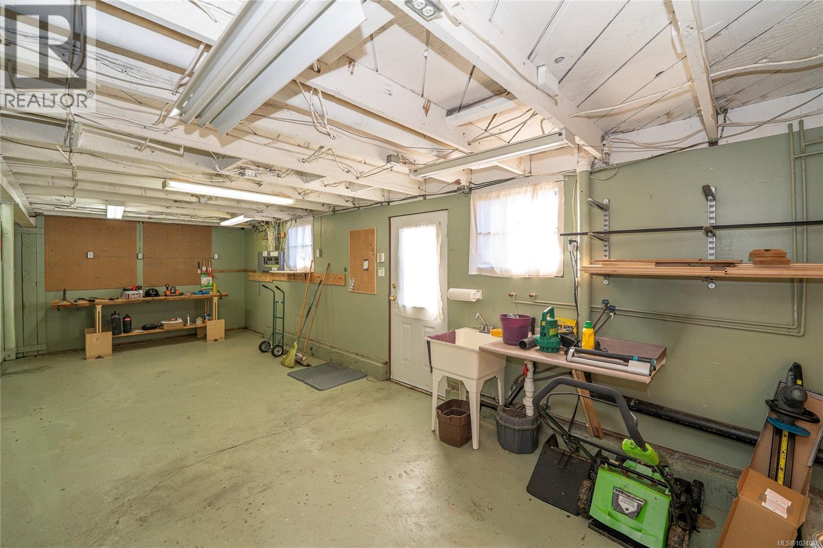 1270 Vista Hts, Victoria, British Columbia  V8T 2H8 - Photo 49 - 1024088