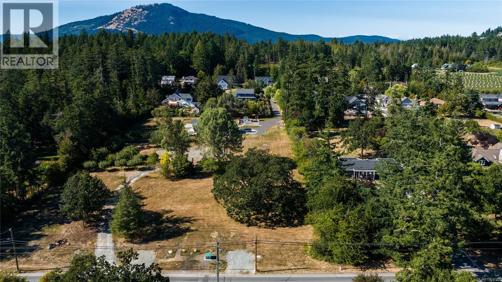 816 Birch Rd, North Saanich, British Columbia  V8L 5S1 - Photo 2 - 1024029