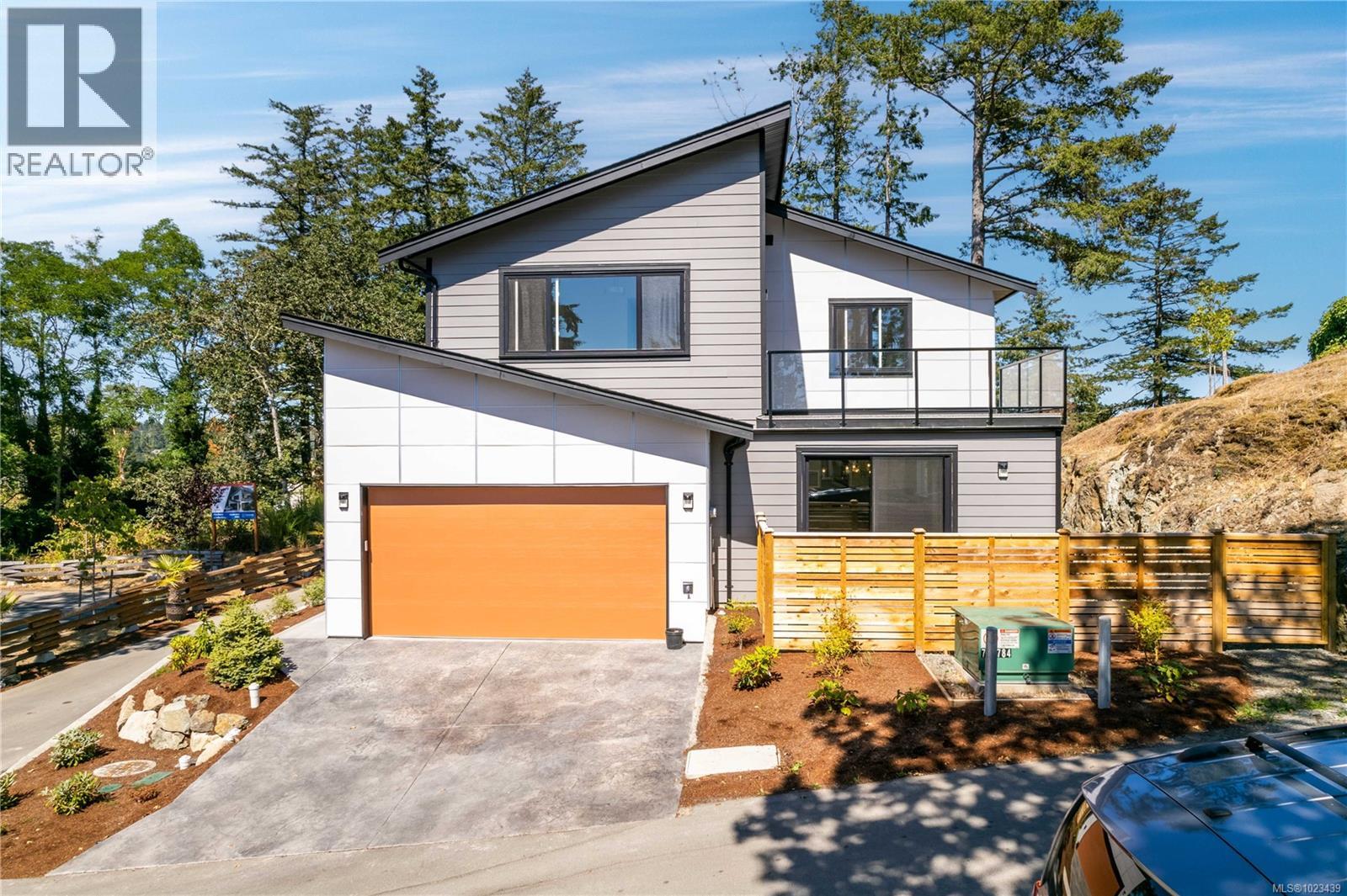 231 Heddle Ave, View Royal, British Columbia