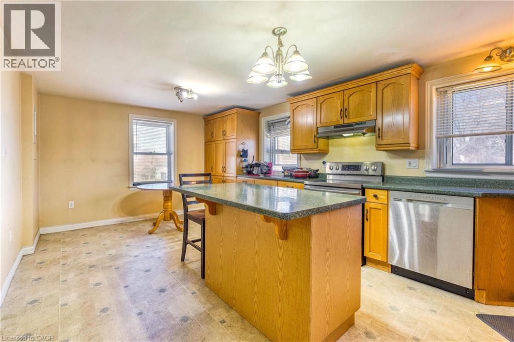 794 London Road, Sarnia, Ontario  N7T 4Y1 - Photo 16 - 40800654