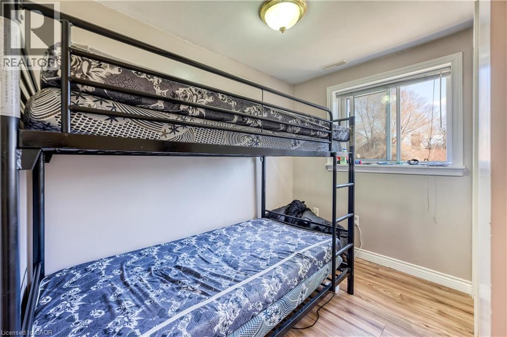 794 London Road, Sarnia, Ontario  N7T 4Y1 - Photo 25 - 40800654