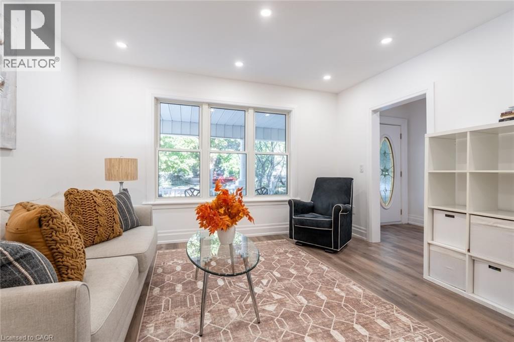 69 Highway 8, Flamborough, Ontario  L9H 4V1 - Photo 19 - 40800595