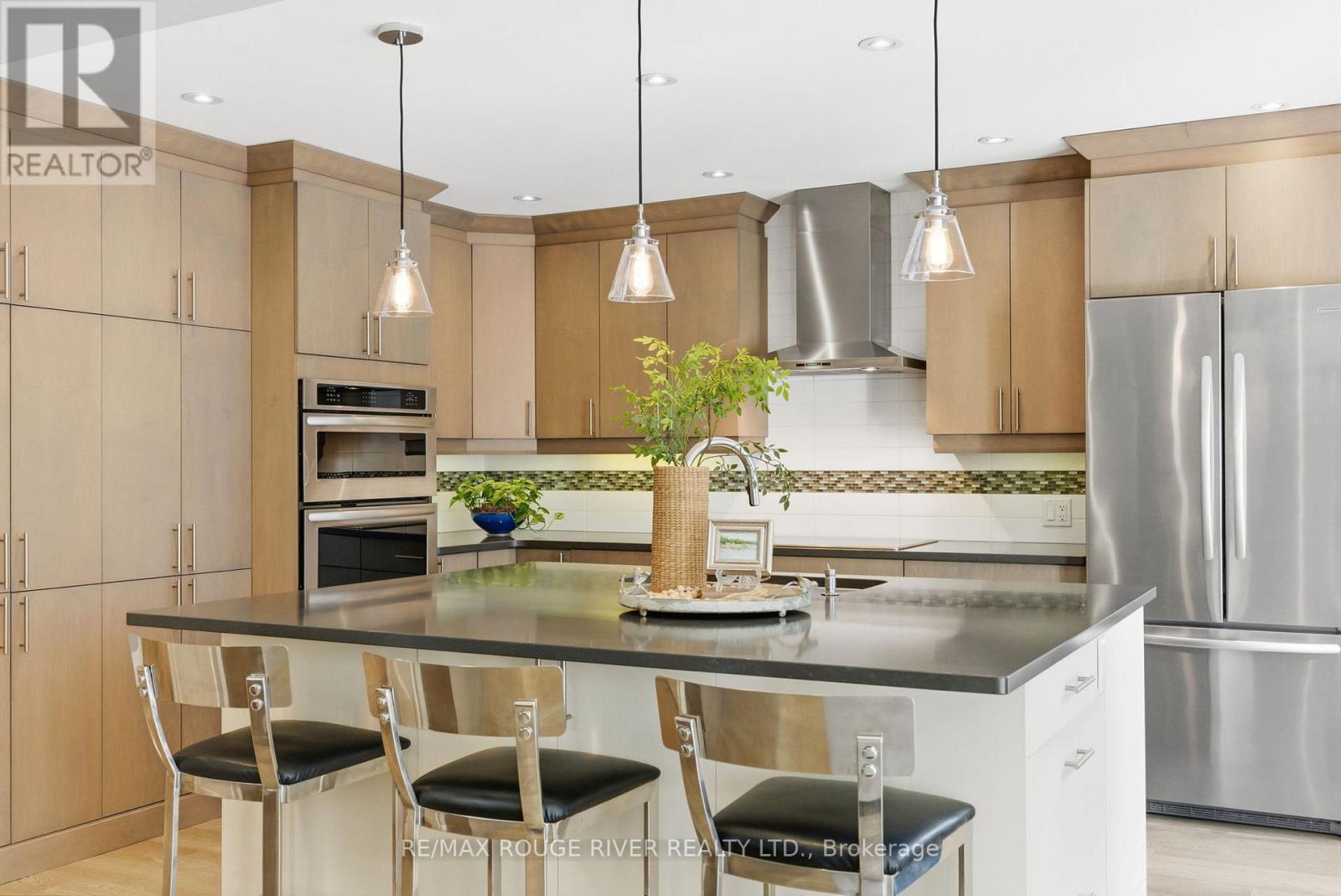 158 Pringle Drive, Whitby, Ontario  L1N 6K5 - Photo 16 - E12725382