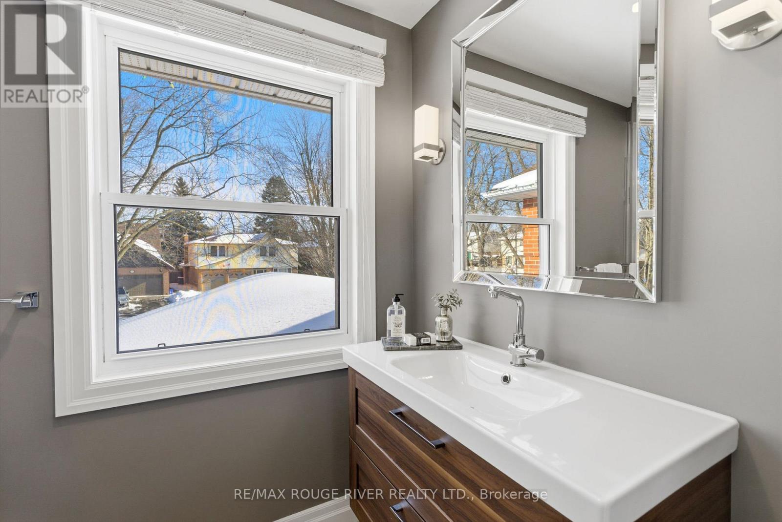 158 Pringle Drive, Whitby, Ontario  L1N 6K5 - Photo 28 - E12725382