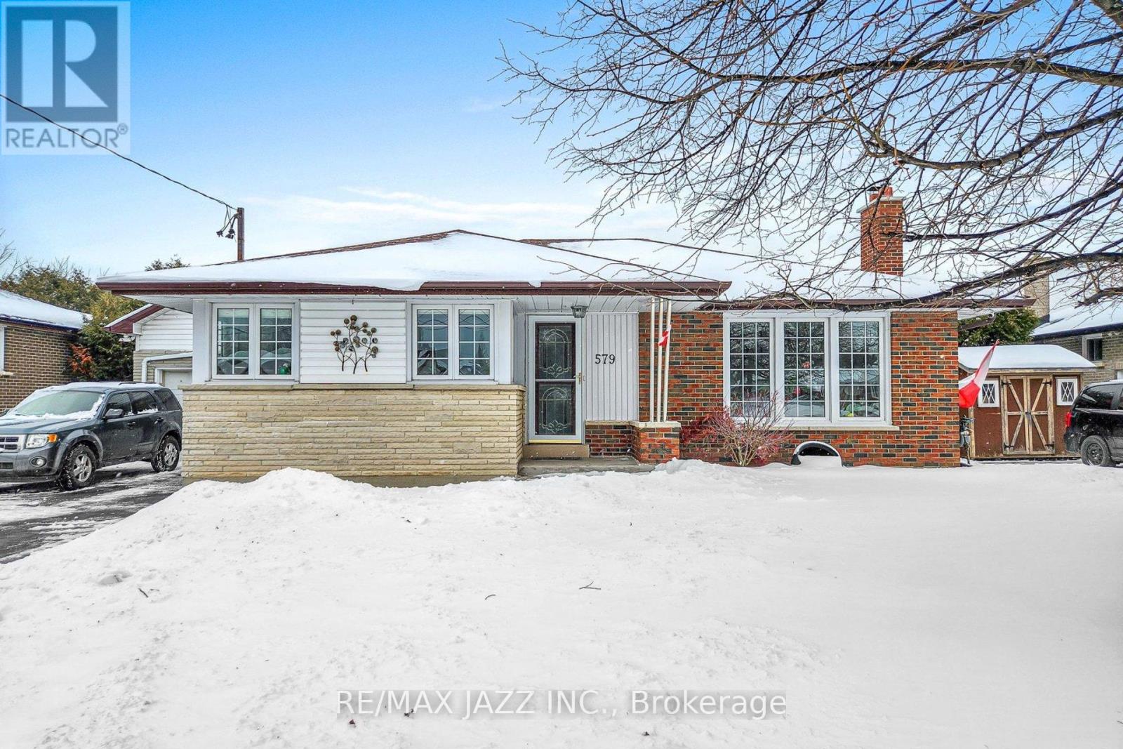 579 BOND STREET E, Oshawa, Ontario