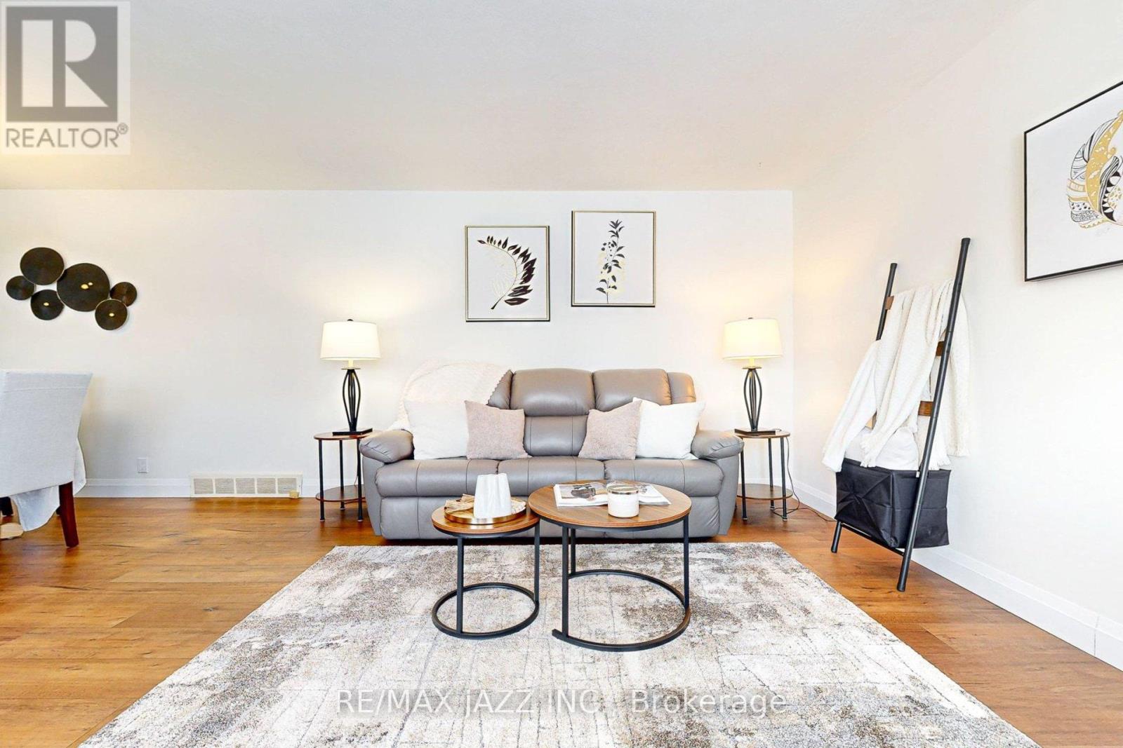 579 Bond Street E, Oshawa, Ontario L1G 1C3 - Photo 10 - E12725404