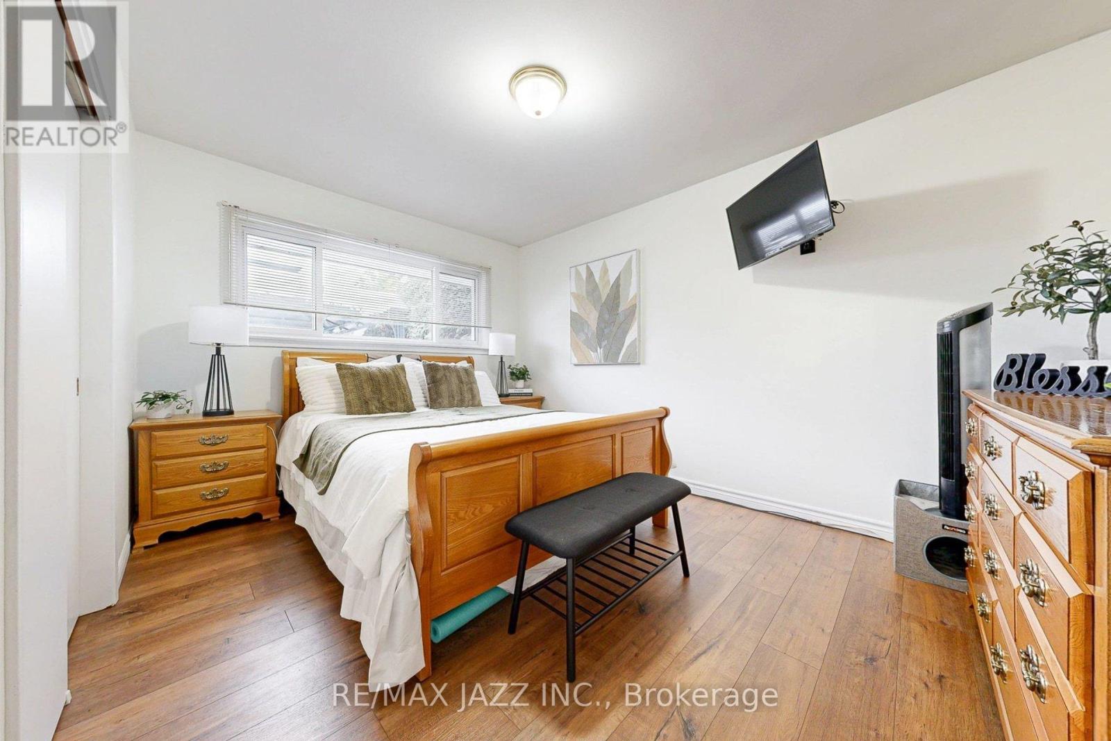 579 Bond Street E, Oshawa, Ontario L1G 1C3 - Photo 23 - E12725404