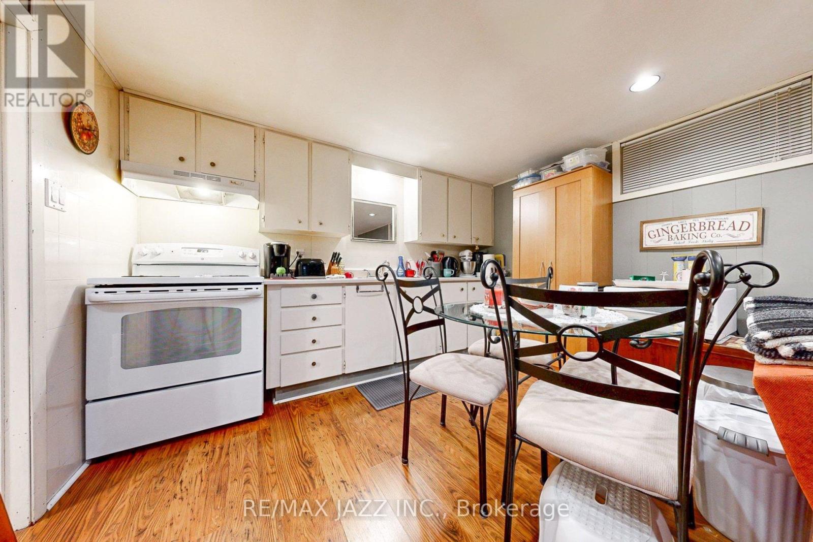 579 Bond Street E, Oshawa, Ontario L1G 1C3 - Photo 31 - E12725404