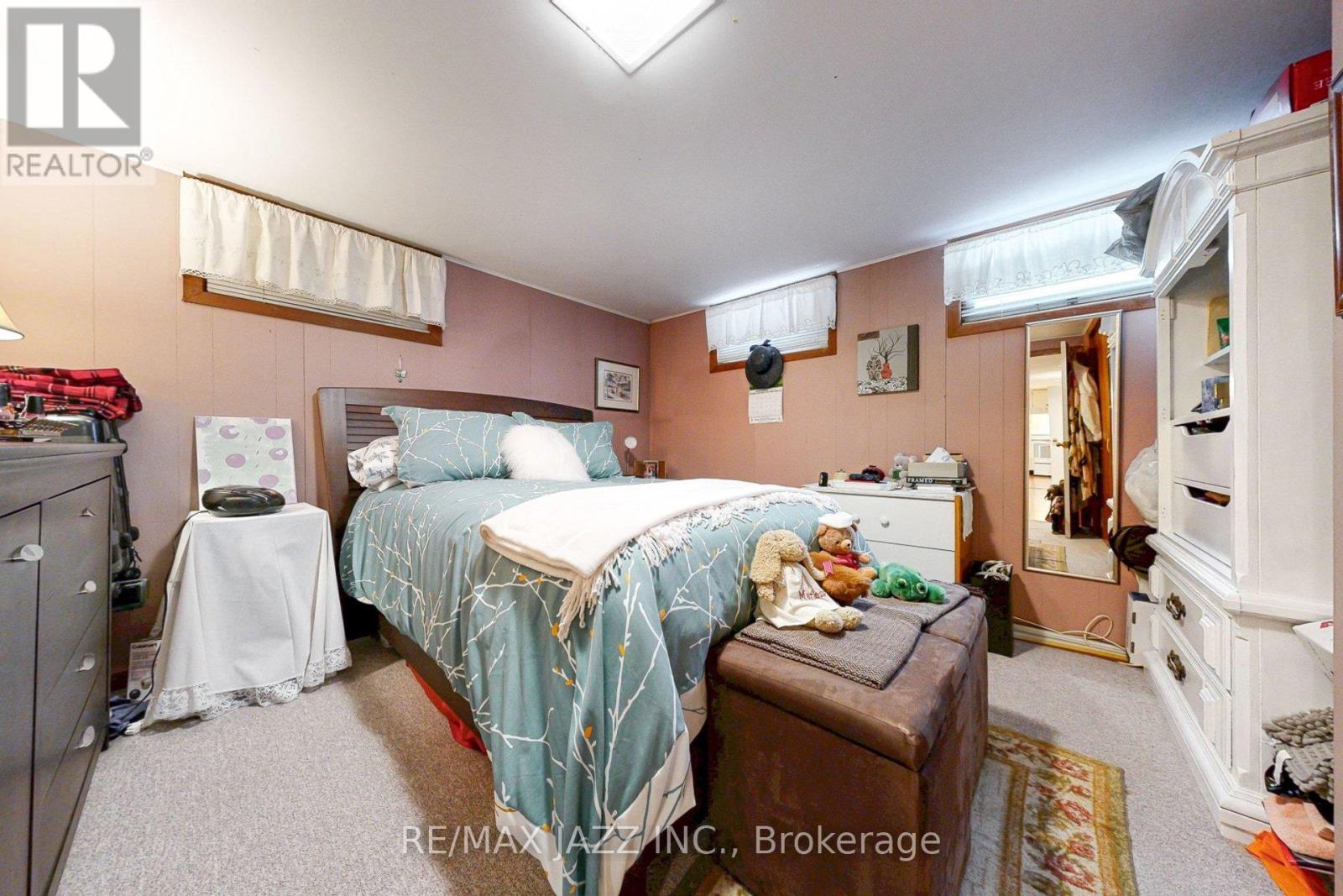 579 Bond Street E, Oshawa, Ontario L1G 1C3 - Photo 33 - E12725404