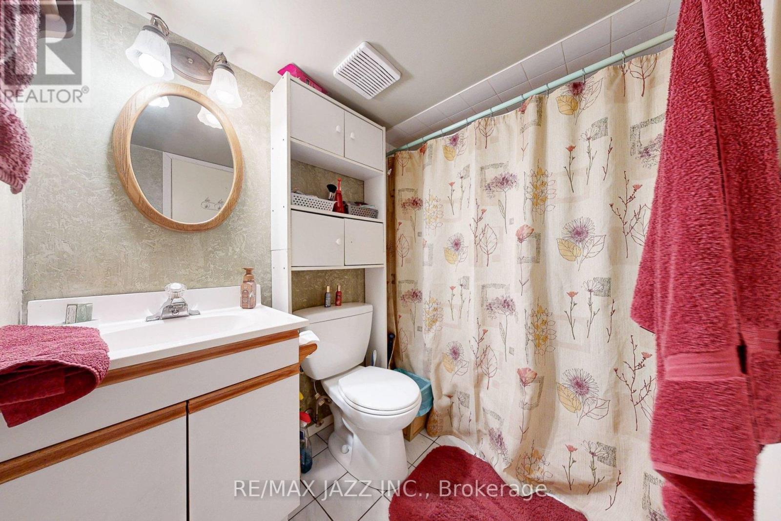 579 Bond Street E, Oshawa, Ontario L1G 1C3 - Photo 35 - E12725404