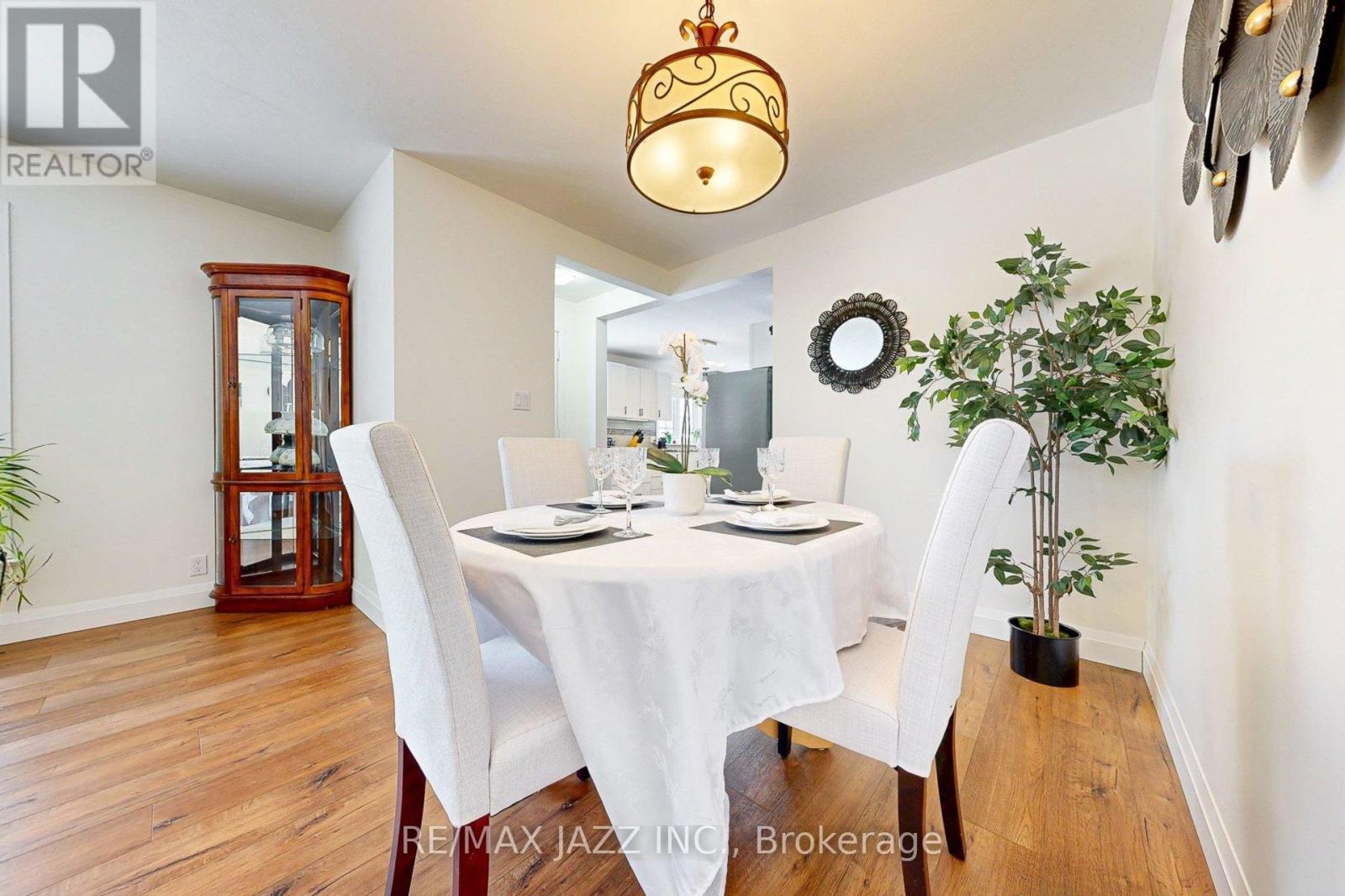 579 Bond Street E, Oshawa, Ontario L1G 1C3 - Photo 7 - E12725404