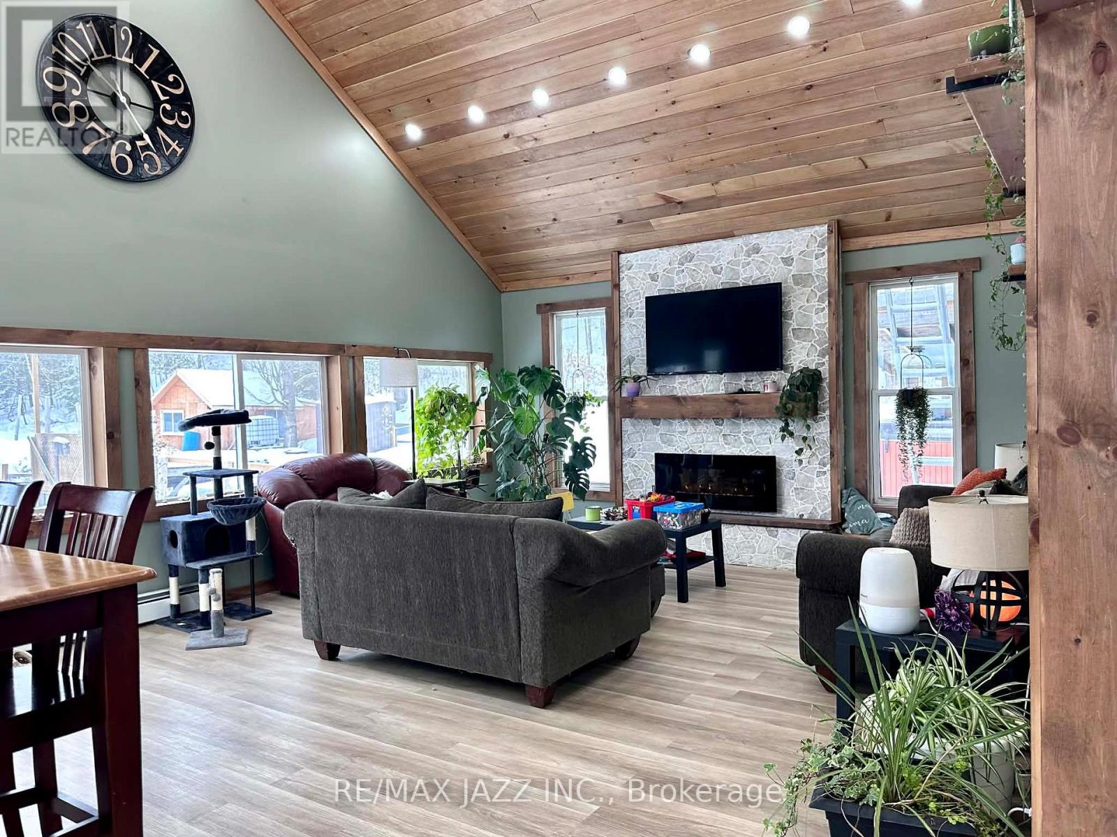 22 Elizabeth Court, Limerick, Ontario  K0L 1W0 - Photo 3 - X12723390