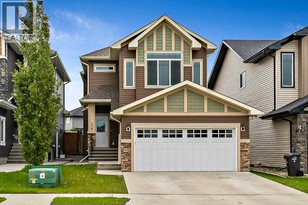 719 Hampton Hills Drive NE, High River, Alberta