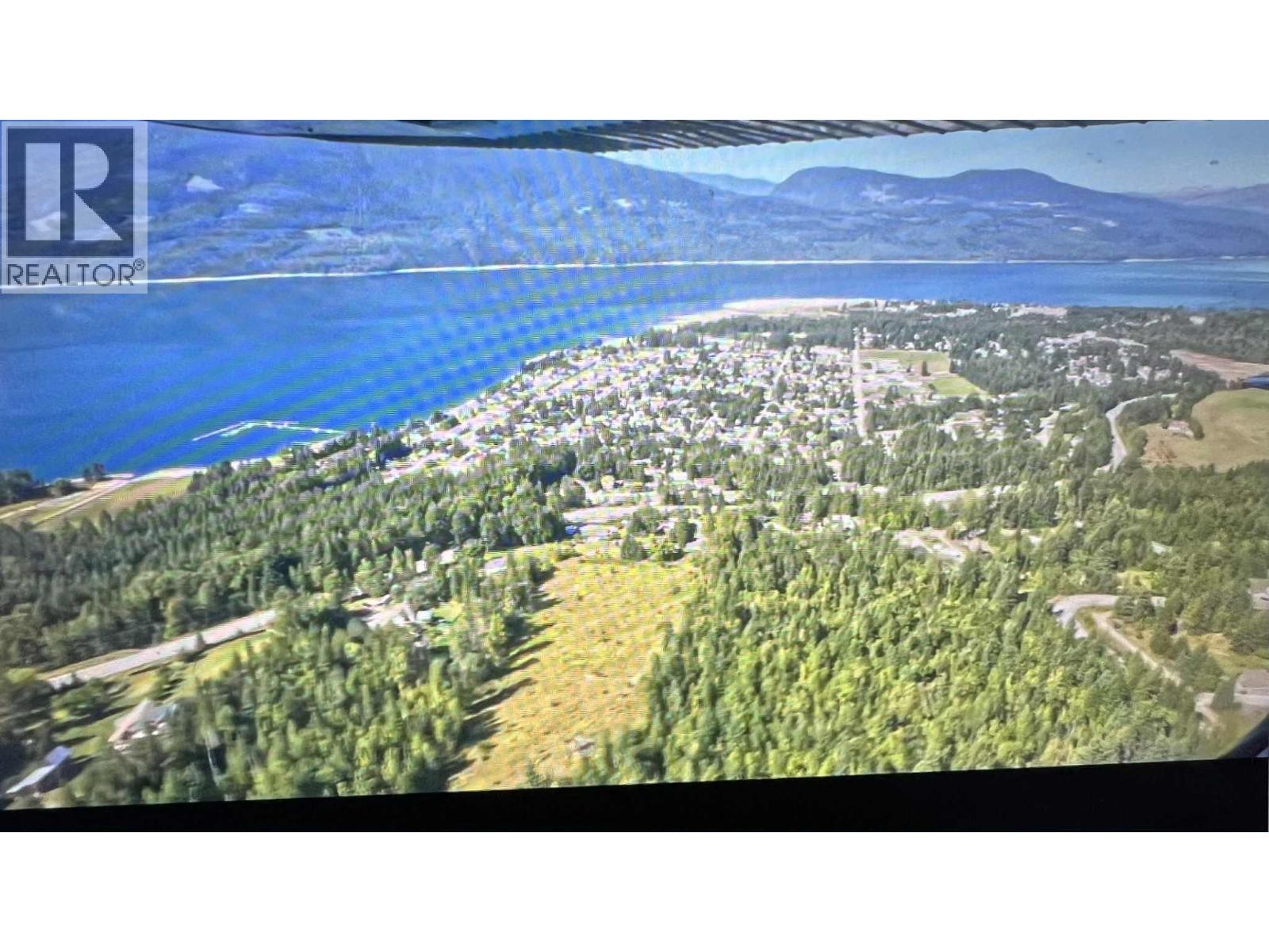 262 Glenacres Road, Nakusp, British Columbia  V0G 1R1 - Photo 1 - 10373761