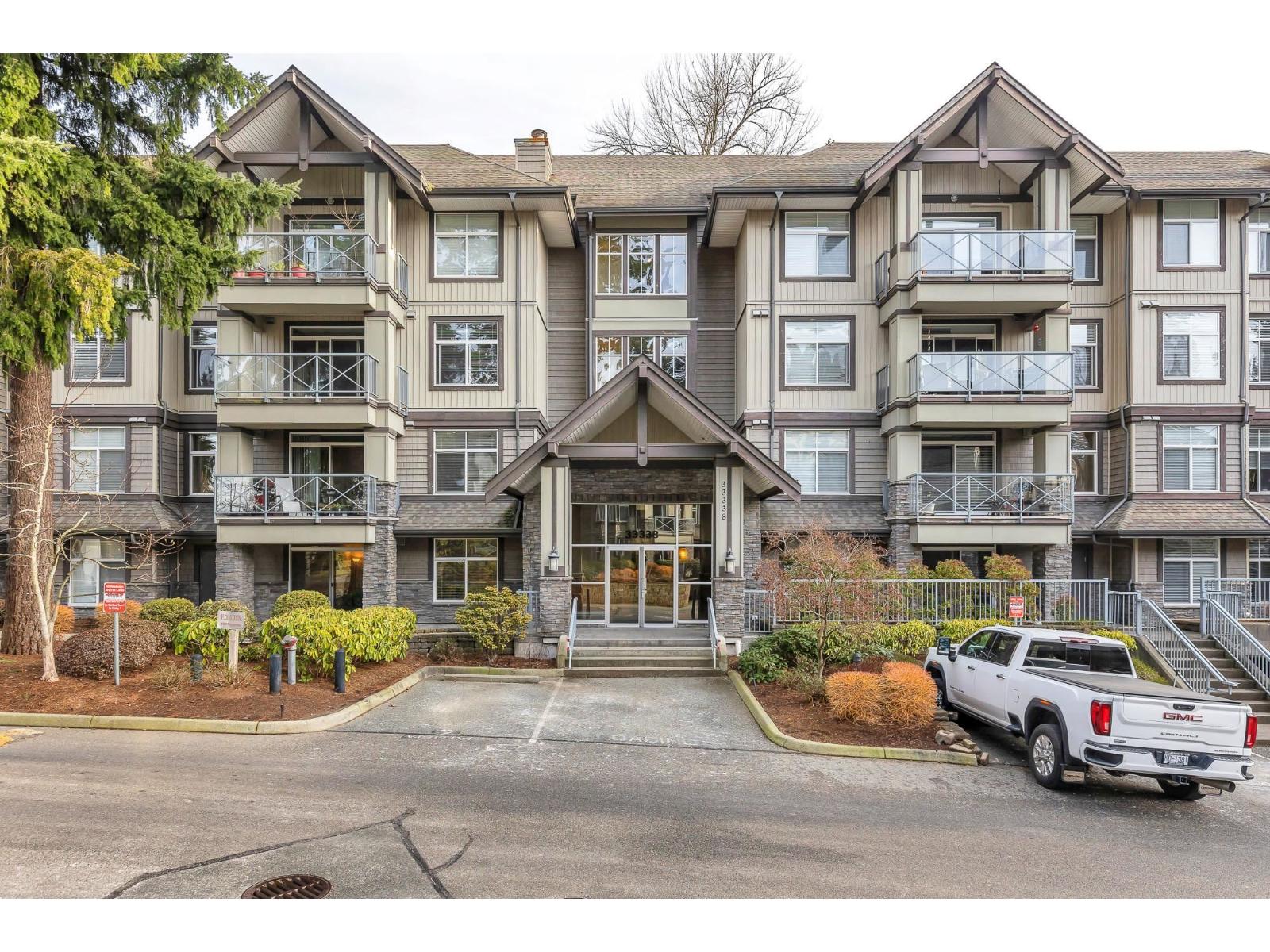 109 33338 E Bourquin Crescent, Abbotsford, British Columbia V2S 1Y1 - Photo 3 - R3082213