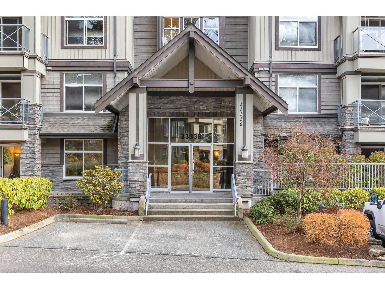 109 33338 E Bourquin Crescent, Abbotsford, British Columbia V2S 1Y1 - Photo 5 - R3082213