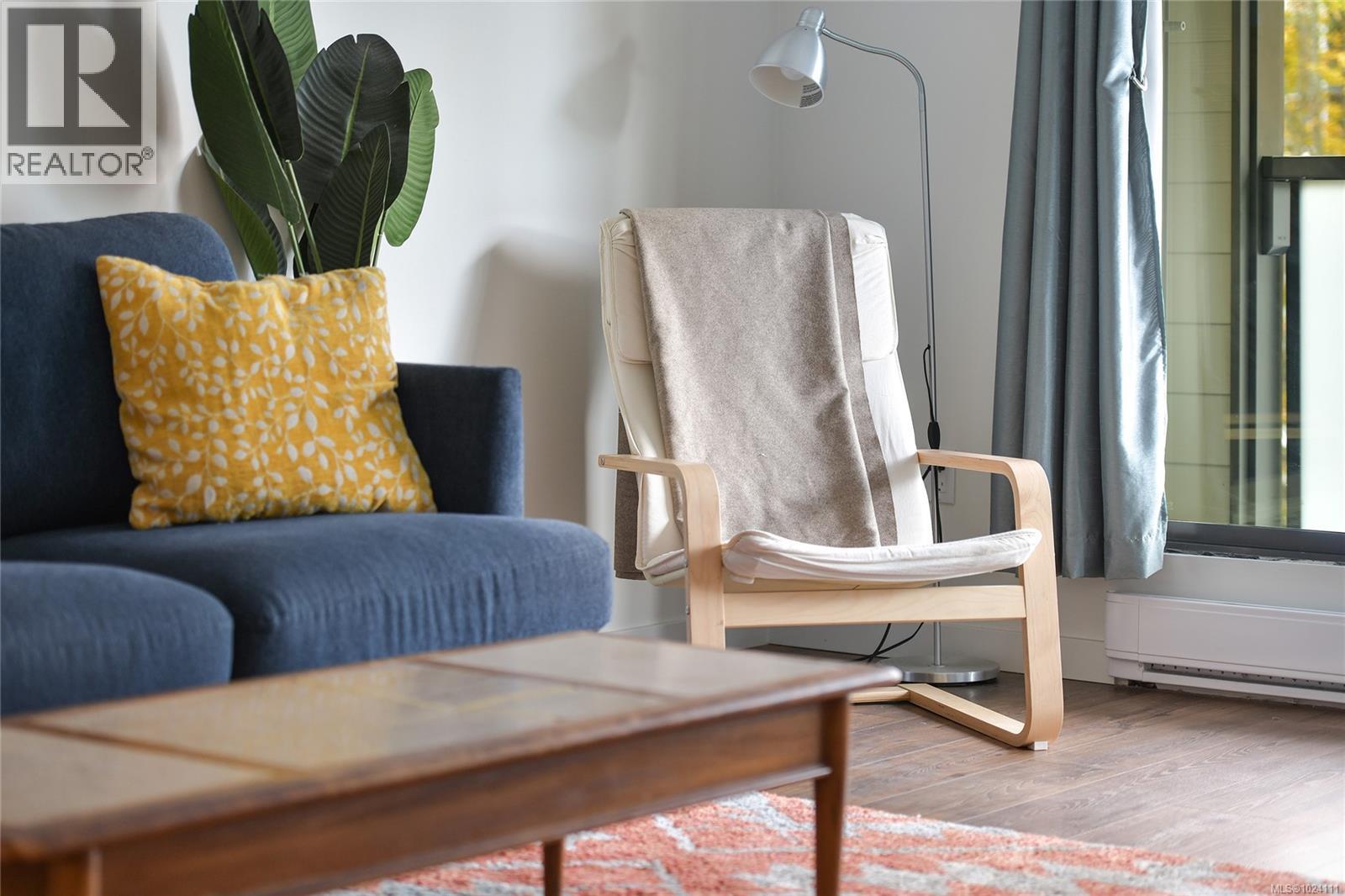 208 955 Dingley Dell, Esquimalt, British Columbia  V9A 5R6 - Photo 11 - 1024111