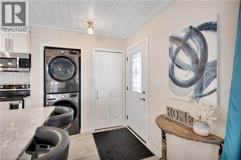 271 South Drive, Simcoe, Ontario  N3Y 1G9 - Photo 2 - 40799526