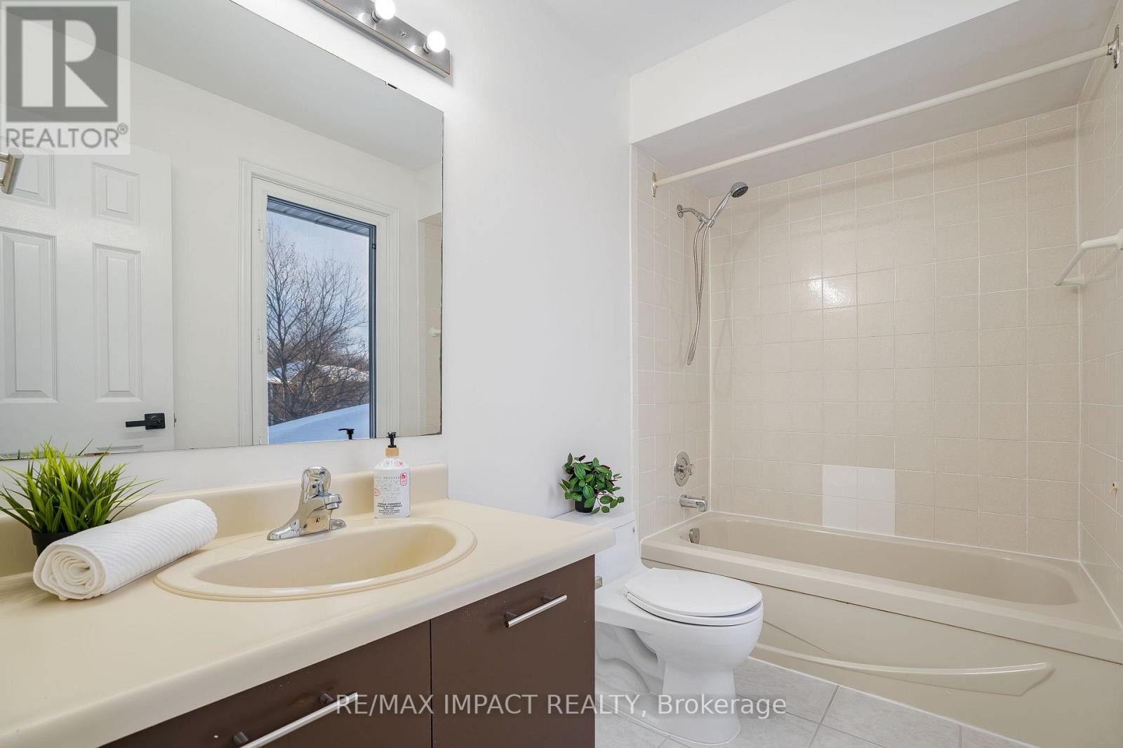 56 Calverley Trail, Toronto, Ontario  M1C 3K2 - Photo 27 - E12725294