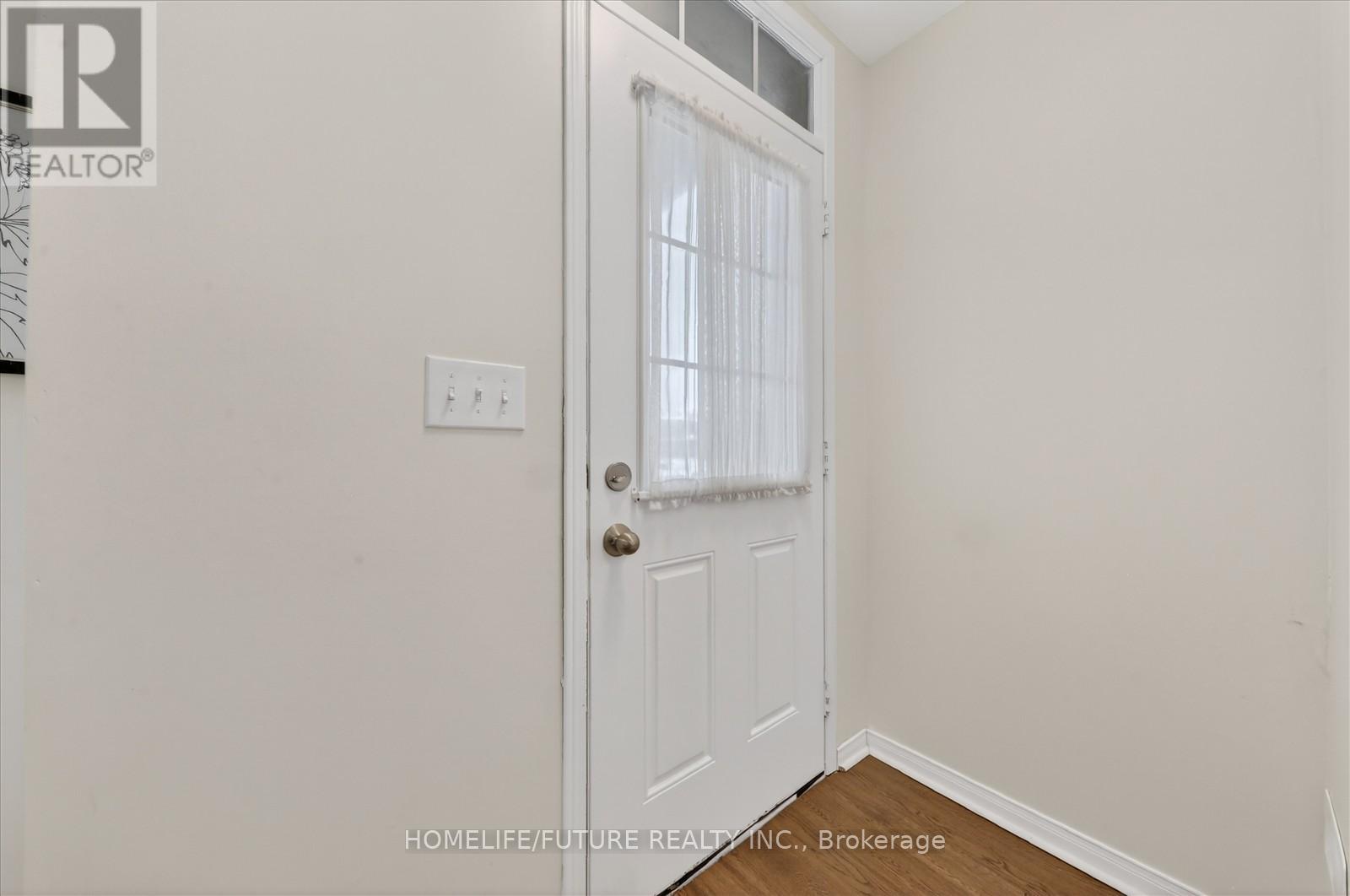 84 Quarrie Lane, Ajax, Ontario  L1T 0N1 - Photo 4 - E12725336