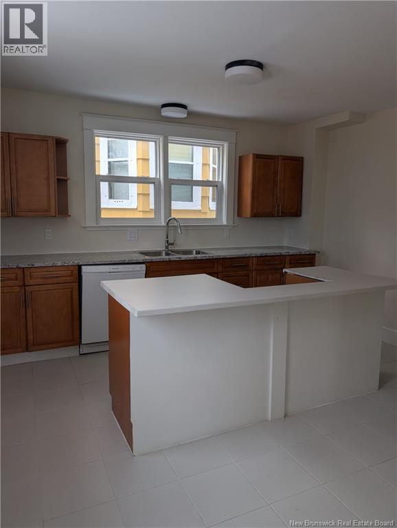 20 Bromley, Moncton, New Brunswick  E1C 5T9 - Photo 4 - NB132541