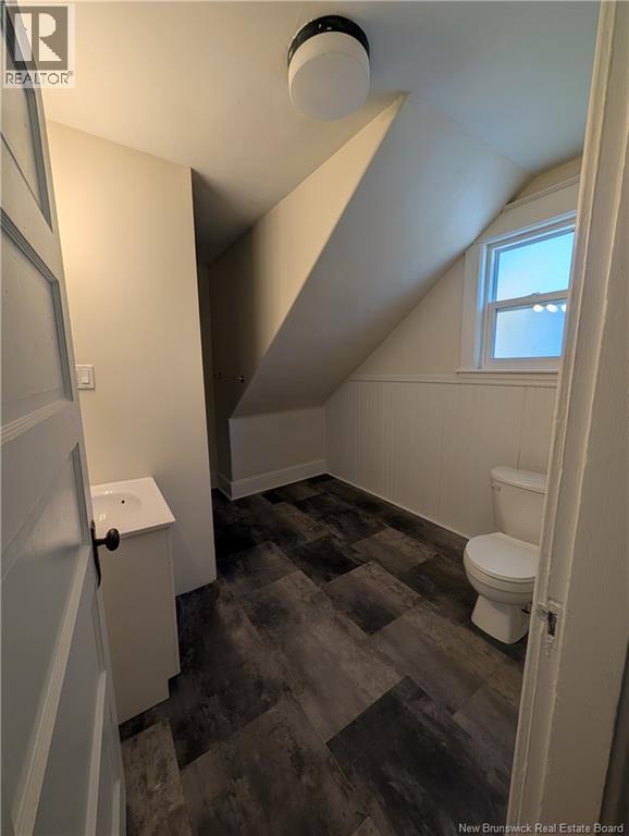 20 Bromley, Moncton, New Brunswick  E1C 5T9 - Photo 6 - NB132541