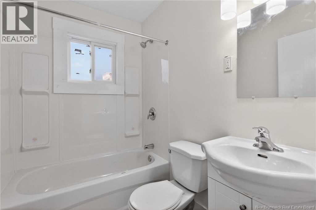 235 Reade Unit# 4, Moncton, New Brunswick  E1C 6S9 - Photo 17 - NB132439