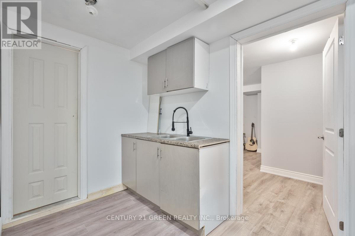 1362 Butler Street, Innisfil, Ontario  L9S 0H2 - Photo 38 - N12725406