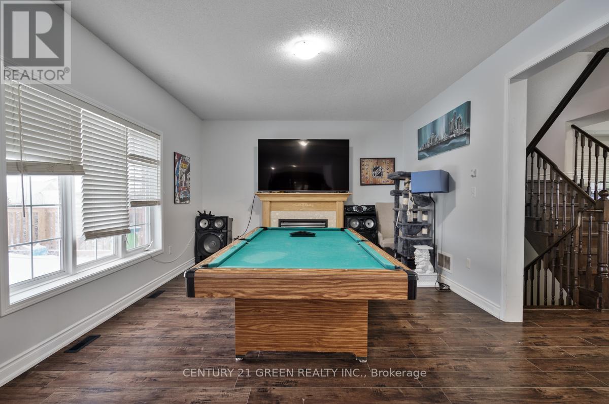 1362 Butler Street, Innisfil, Ontario  L9S 0H2 - Photo 9 - N12725406