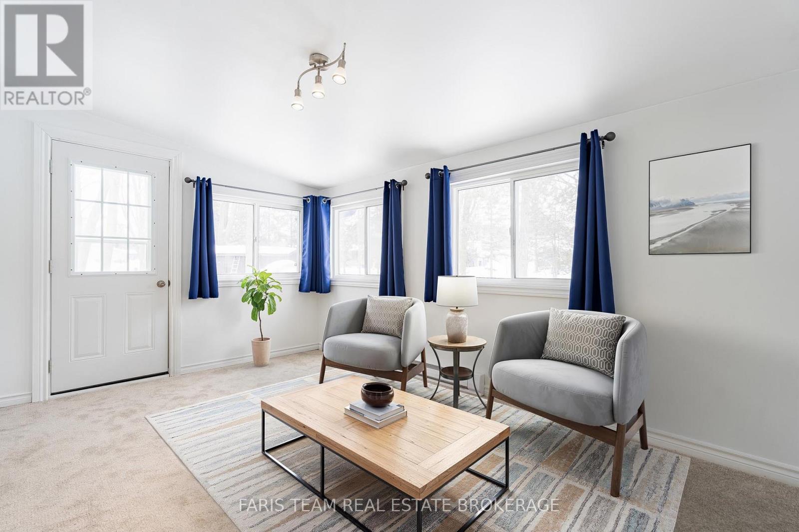 25 Recreation Drive, Innisfil, Ontario  L9S 1N5 - Photo 12 - N12725438