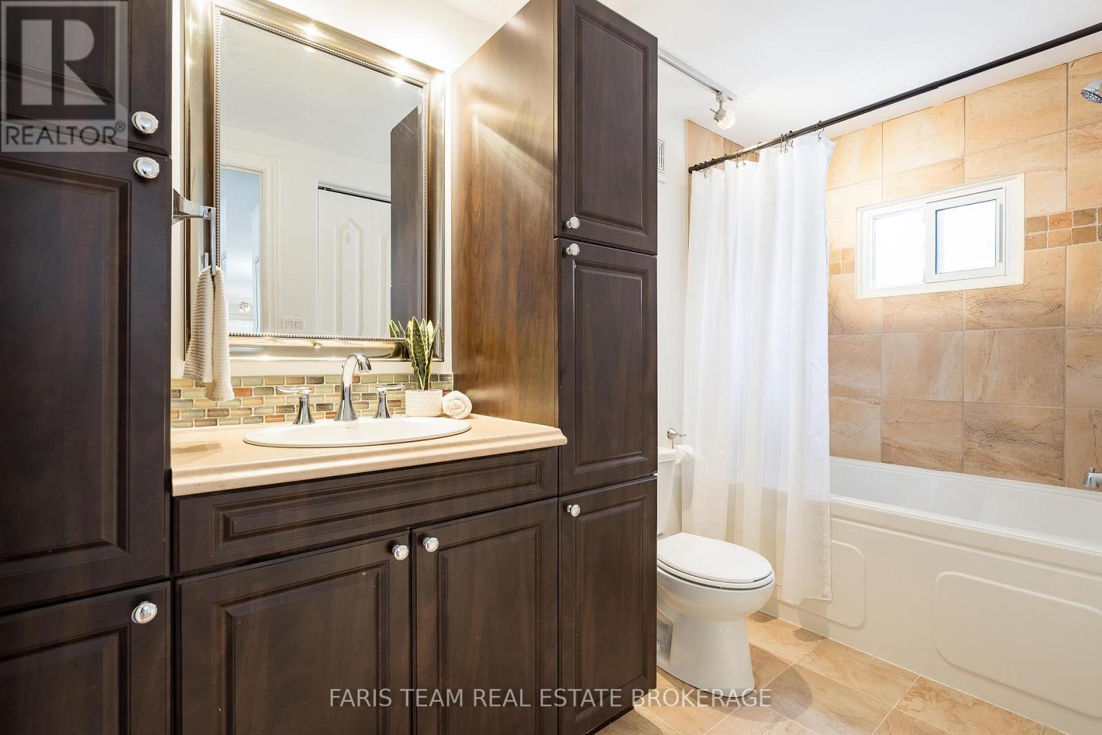 25 Recreation Drive, Innisfil, Ontario  L9S 1N5 - Photo 18 - N12725438