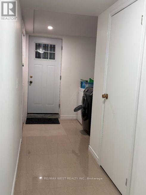 16 Milne Lane, Markham, Ontario  L3P 1C7 - Photo 11 - N12725476