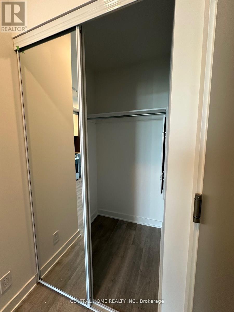 1906 - 50 Upper Mall Way, Vaughan, Ontario  L4J 0L8 - Photo 11 - N12725498