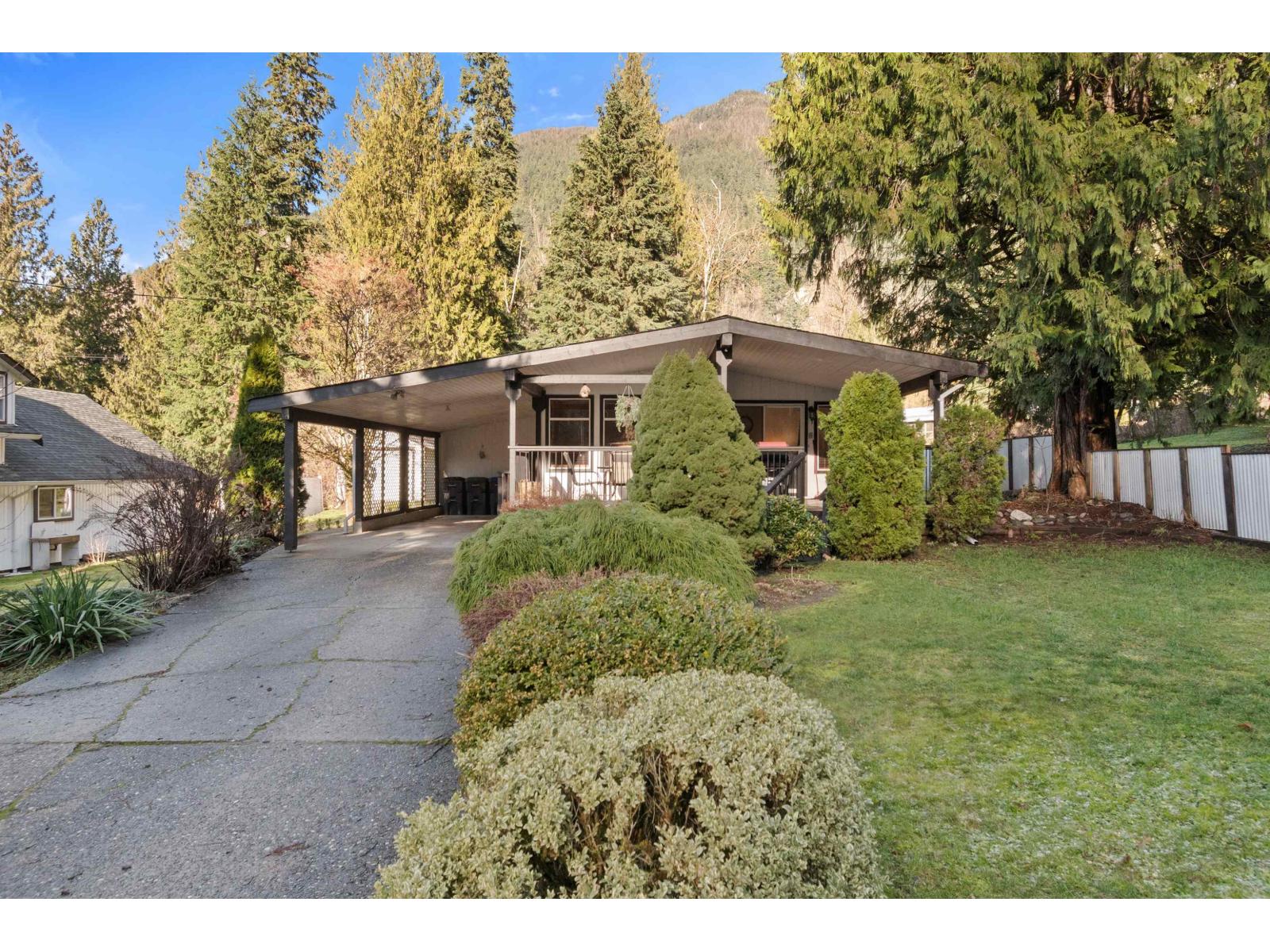 66665 STEPHENS ROAD|Kawkawa Lake, Hope, British Columbia