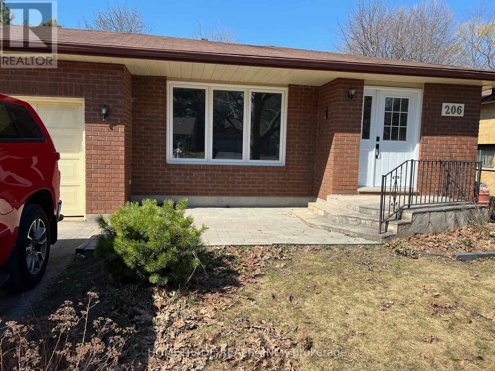 206 Little Avenue, Barrie, Ontario  L4N 6L1 - Photo 2 - S12725408